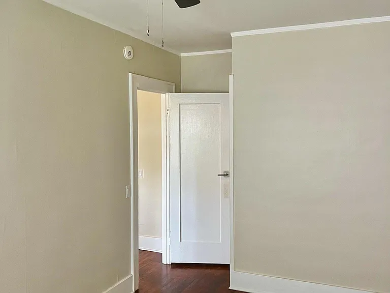 835 Merchants Rd #4 — Photo 15