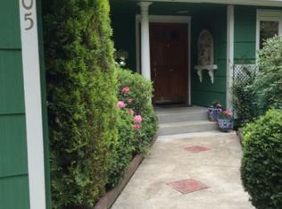 2105 Westwood Ln, Eugene, OR 97401