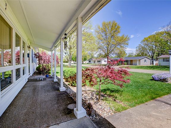 2nd image of 914 N Long St