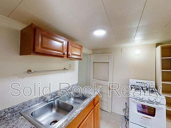 3rd image of 3137 W Kiowa St #2