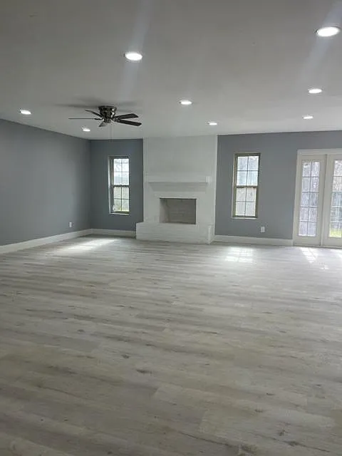 4 bed, 2180 sqft, $2,799 — Photo 3