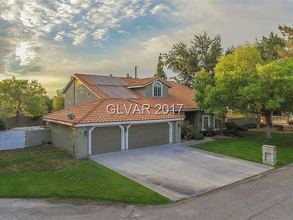 2nd image of 8410 W La Madre Way