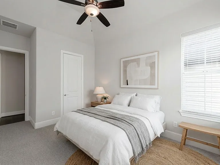 700 Wooster Ln — Photo 13