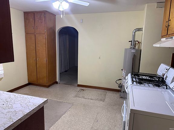 5th image of 326 Taylor Ave