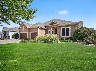 6989 141st St, Basehor, KS 66007