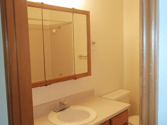 5th image of 14917 10th Avenue Ct S
