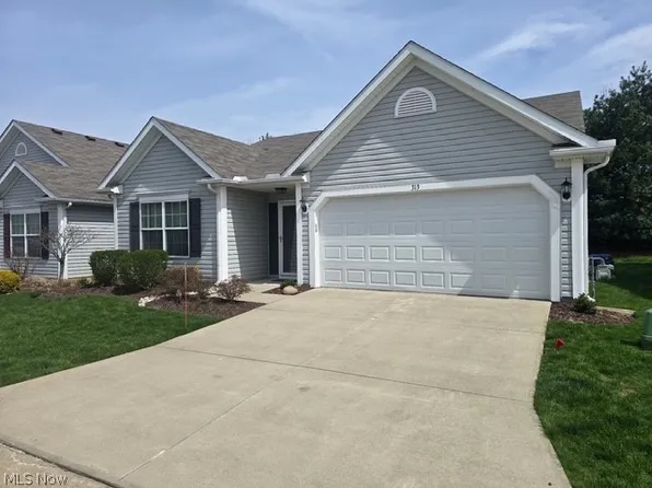 313 Breckenridge Oval, Elyria, OH 44035