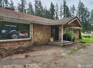 24512 SE 384th St, Enumclaw, WA 98022