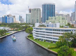 818 SE 4th St APT 404, Fort Lauderdale, FL 33301