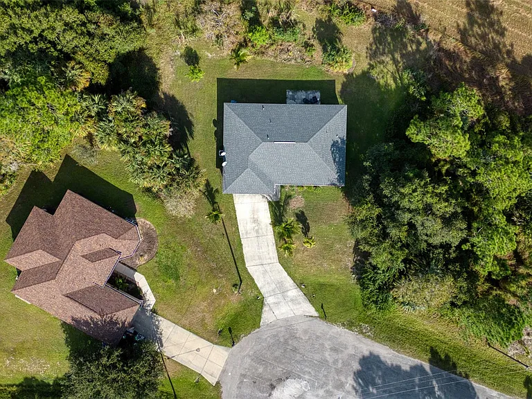 8007 Royal Ct — Photo 40