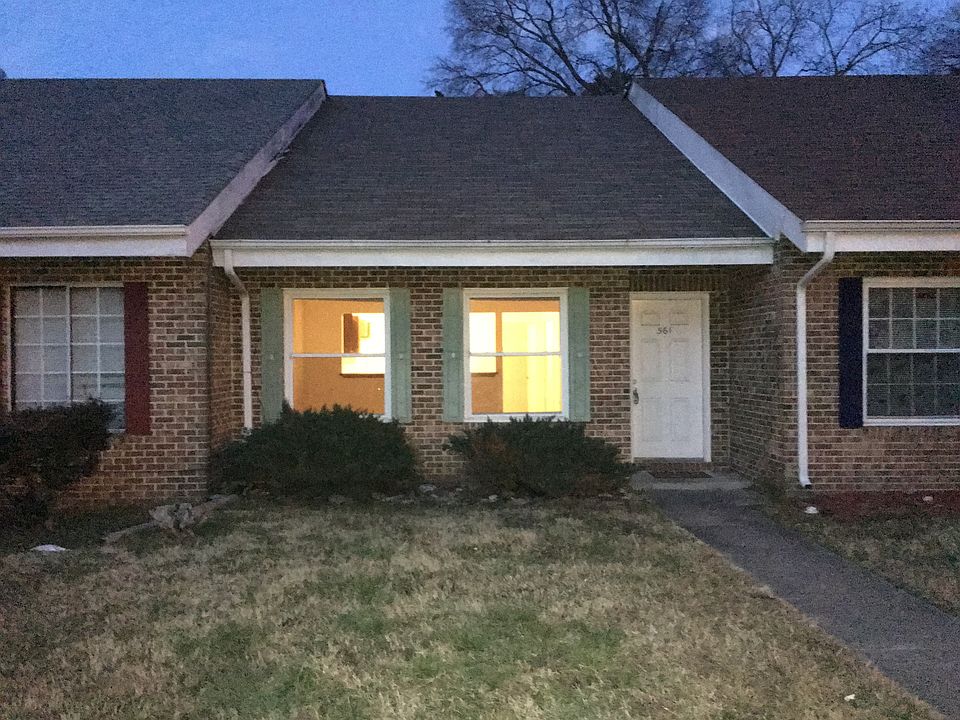 1st image of 561 Lanier Cres