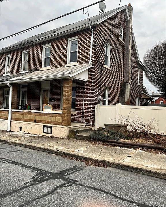 1st image of 2340 Washington Ave