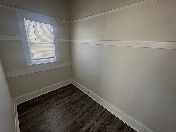 4th image of 1445 Elm Ave #1449A