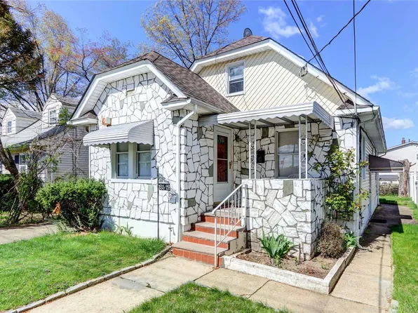 135-28 241st Street, Rosedale, NY 11422
