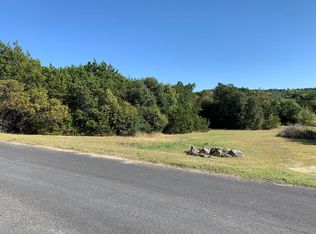 336 Sky View Dr, Ingram, TX 78025