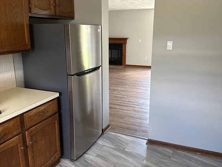 7563 Toweron Ln — Photo 4