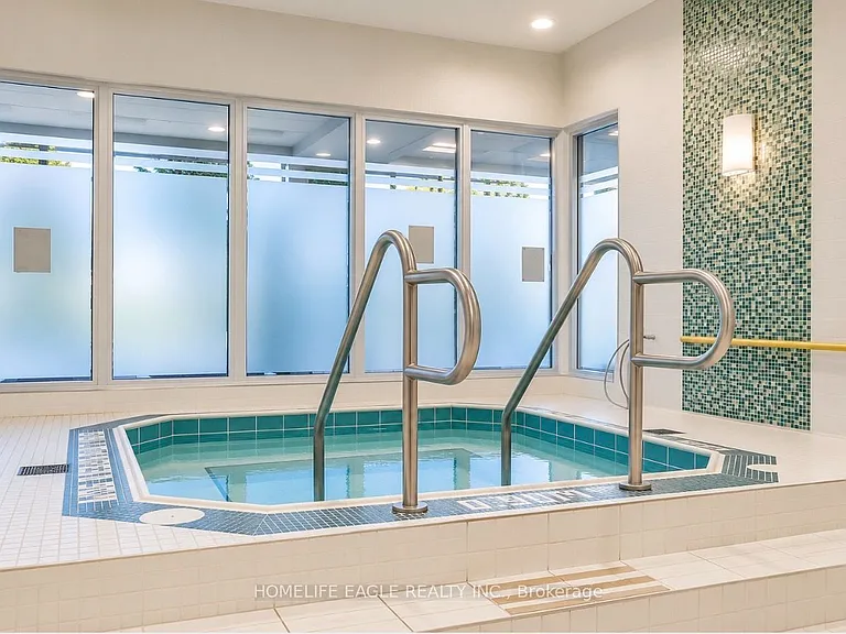 7890 Bathurst St #2109 — Photo 13