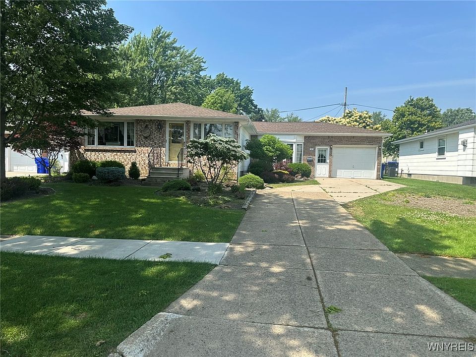 1st image of 52 Bernice Dr