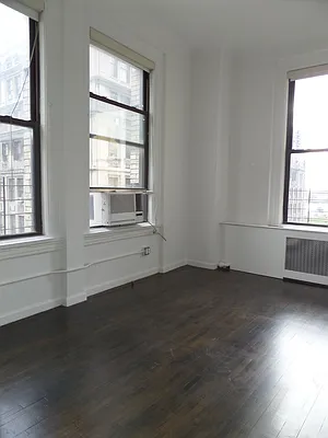 Rented by Platinum Properties | media 35