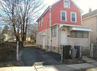 812 E 3rd St, Plainfield, NJ 07060