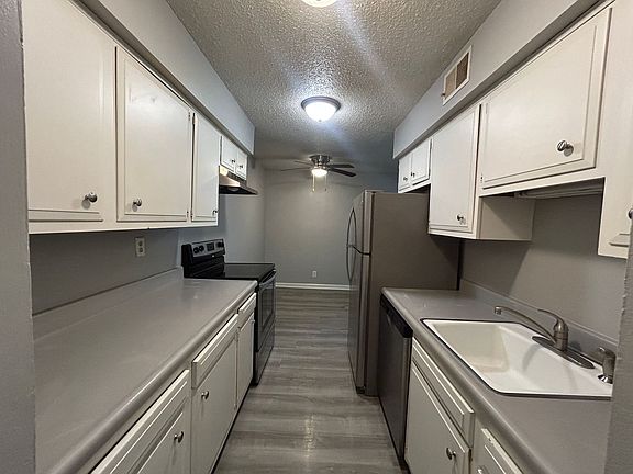 4th image of 1804 16th St #108