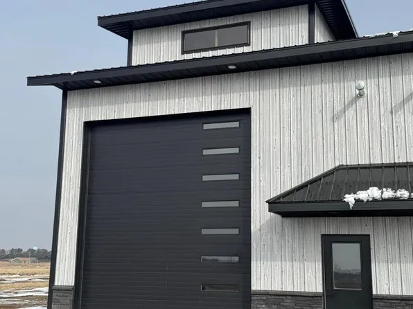 2723 Jamie Ave NE Unit 1, Watertown, SD 57201