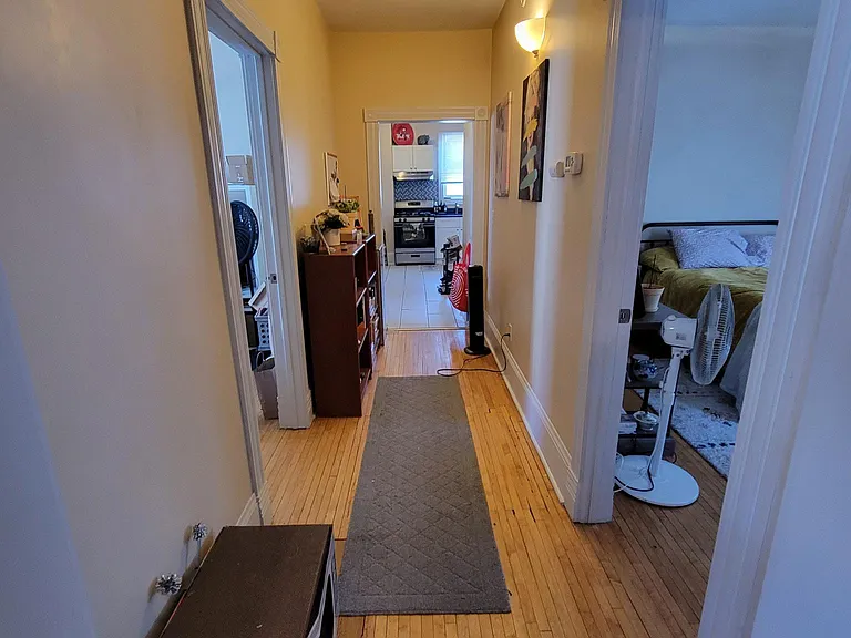 643 Van Buren St NE #1 — Photo 13