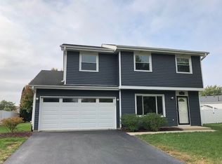 2985 Diane Dr, Aurora, IL 60504