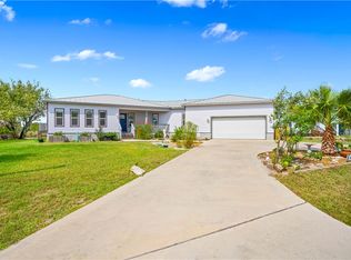 112 Ball St, Rockport, TX 78382