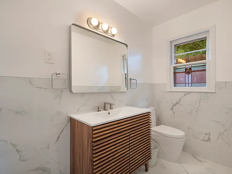 1200 Barker St — Photo 20