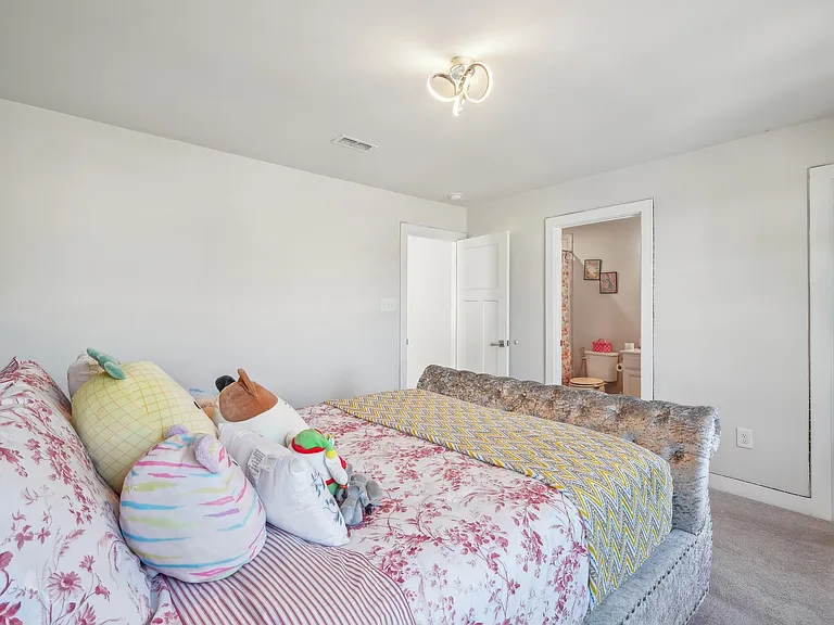 16007 Cambria Cove Blvd — Photo 20