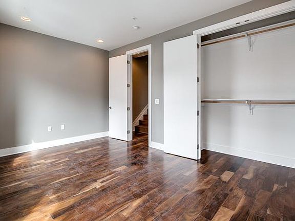 4th image of 812 Montrose St