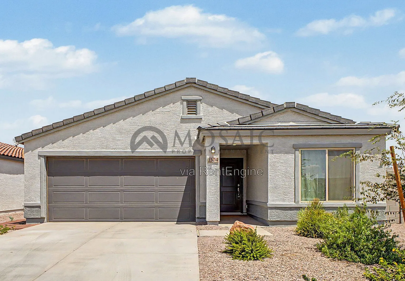 4 bed, 2.0 bath, 1737 sqft, $1,850 — Photo 2