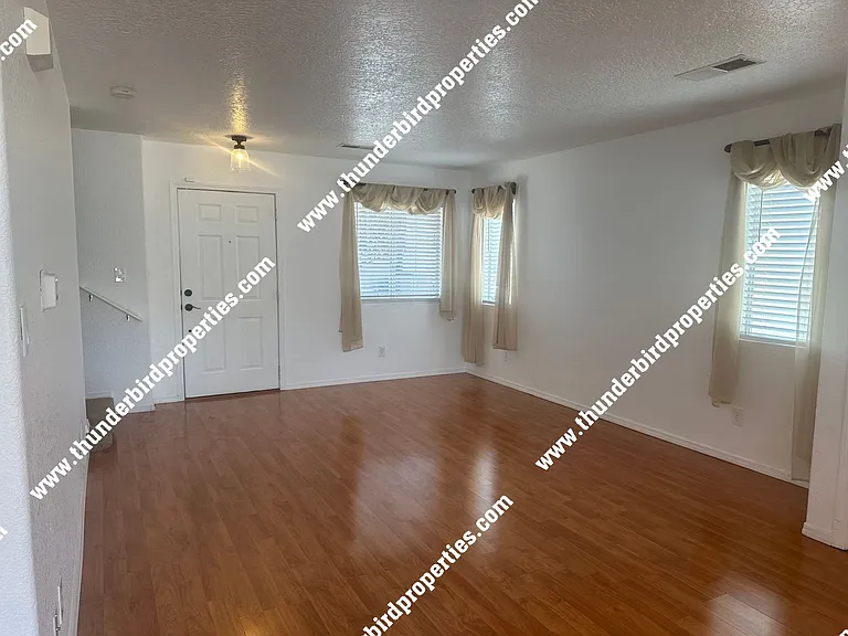 10935 Jicama Way SE — Photo 3