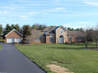 251 Spindletop Dr, Bowling Green, KY 42104