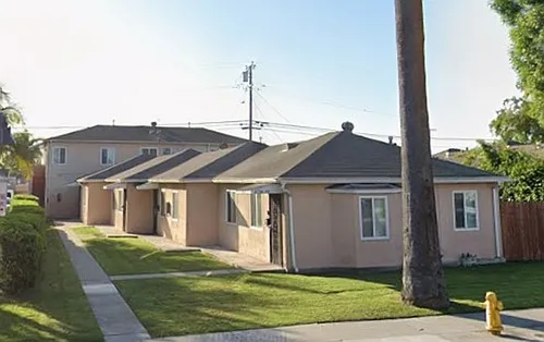 11730-11734.5 Lakewood Blvd #1-6 Photo 1 11730-11734.5 Lakewood Blvd #1-6 Photo 1