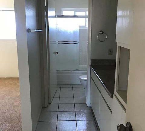 4th image of 1537 Brookvale Dr #2-24