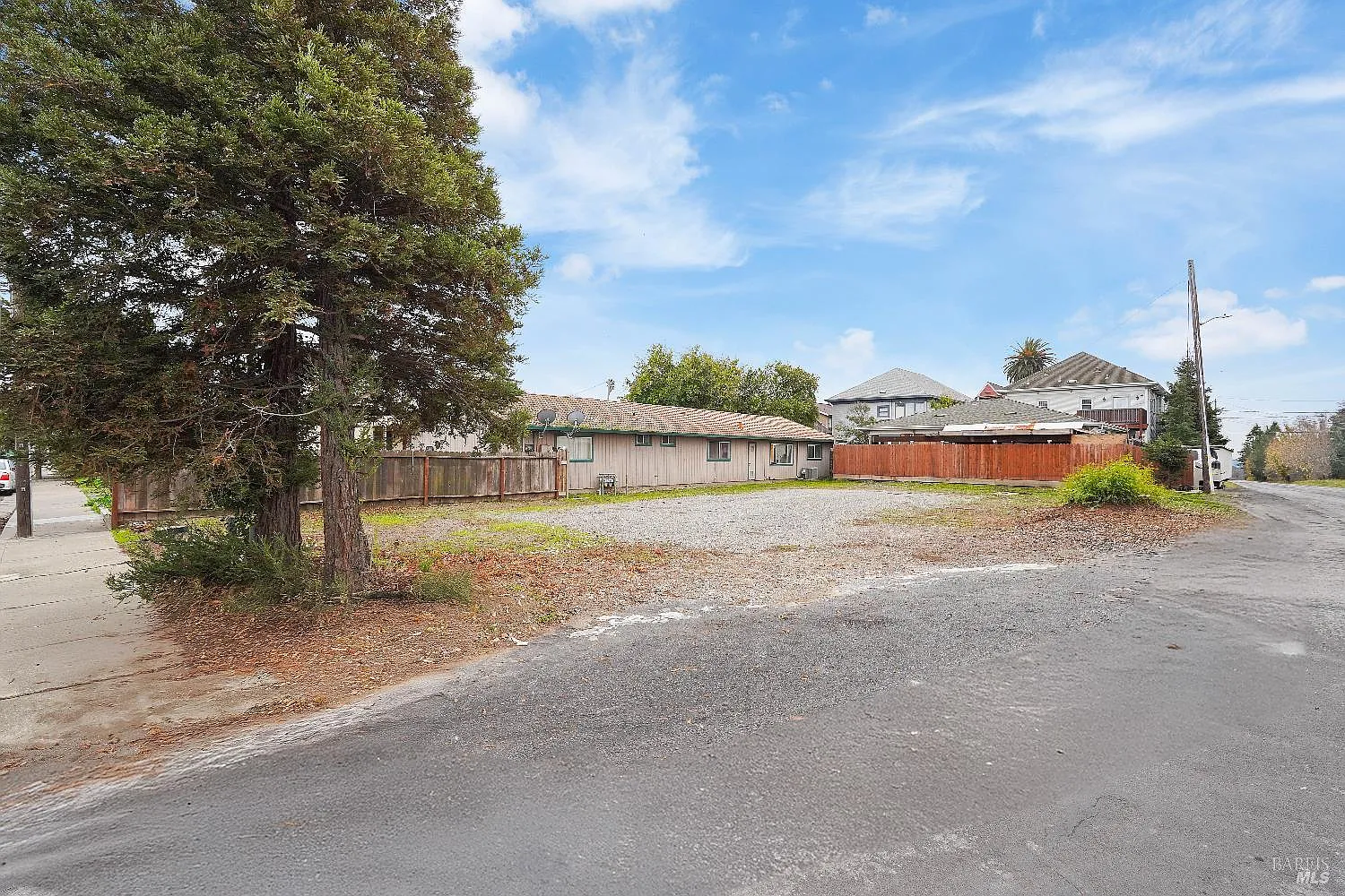 201 Sacramento Street photo 1