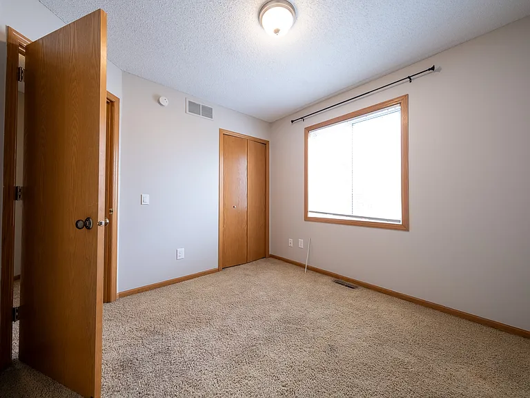 12941 Harriet Ave S — Photo 20