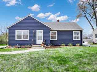 4323 Glenway St, Wauwatosa, WI 53222