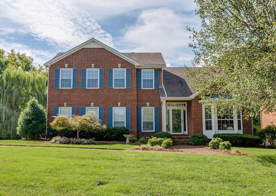 1st image of 205 Dandridge Dr