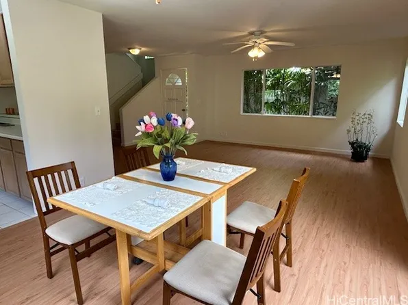 2556 Palolo Pl APT 4B, Honolulu, HI 96816