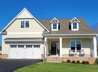 12417 Leith Hill Dr, Manakin Sabot, VA 23103