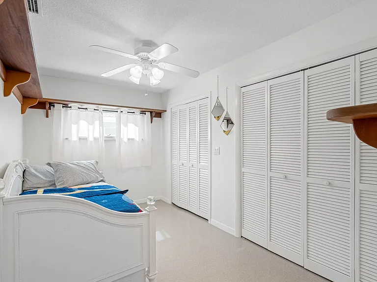 487 Island Way — Photo 49