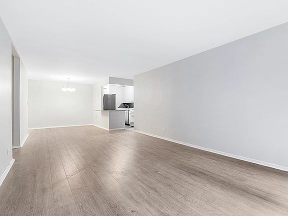 2nd image of 333 E 66th St #2MN