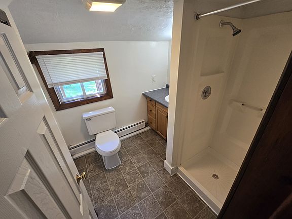 5th image of 181 1/2 E Lorain St #2