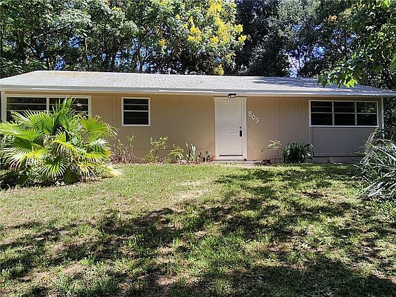 2nd image of 803 Friendship Dr