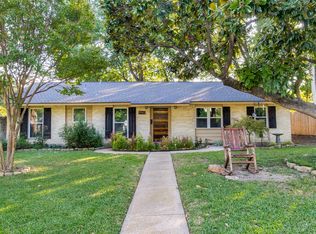9942 Estate Ln, Dallas, TX 75238