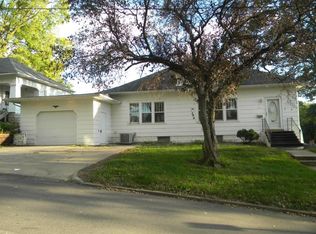 201 E 8th St, Atlantic, IA 50022