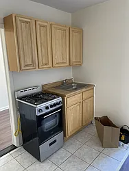 Rented by CITY SKYLINE REALTY INC